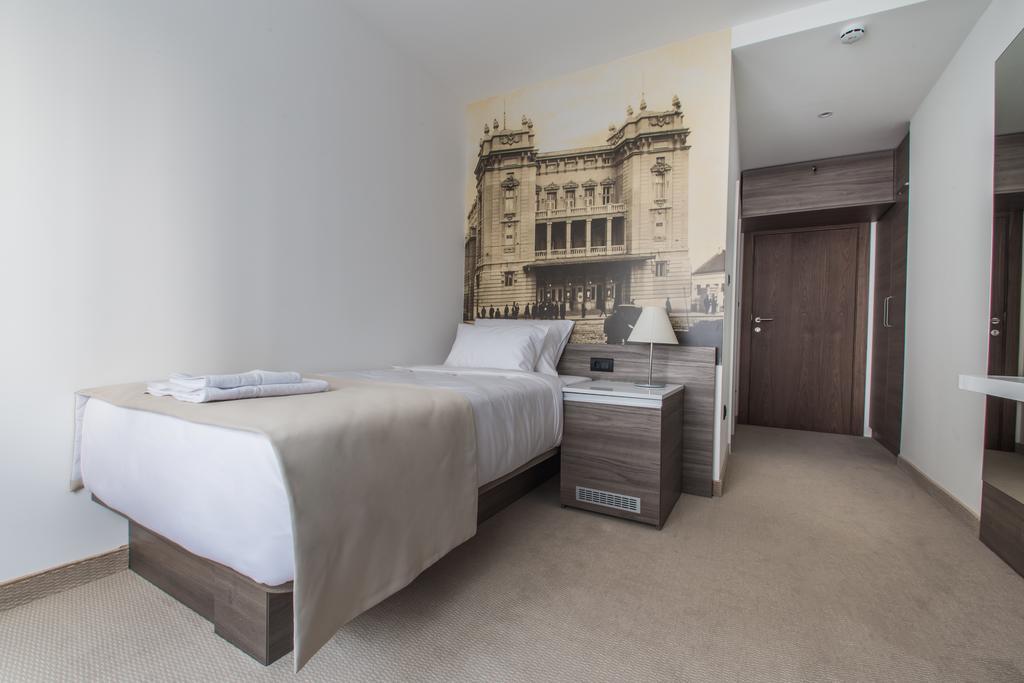 Hotel Royal Inn Belgrade Exterior photo