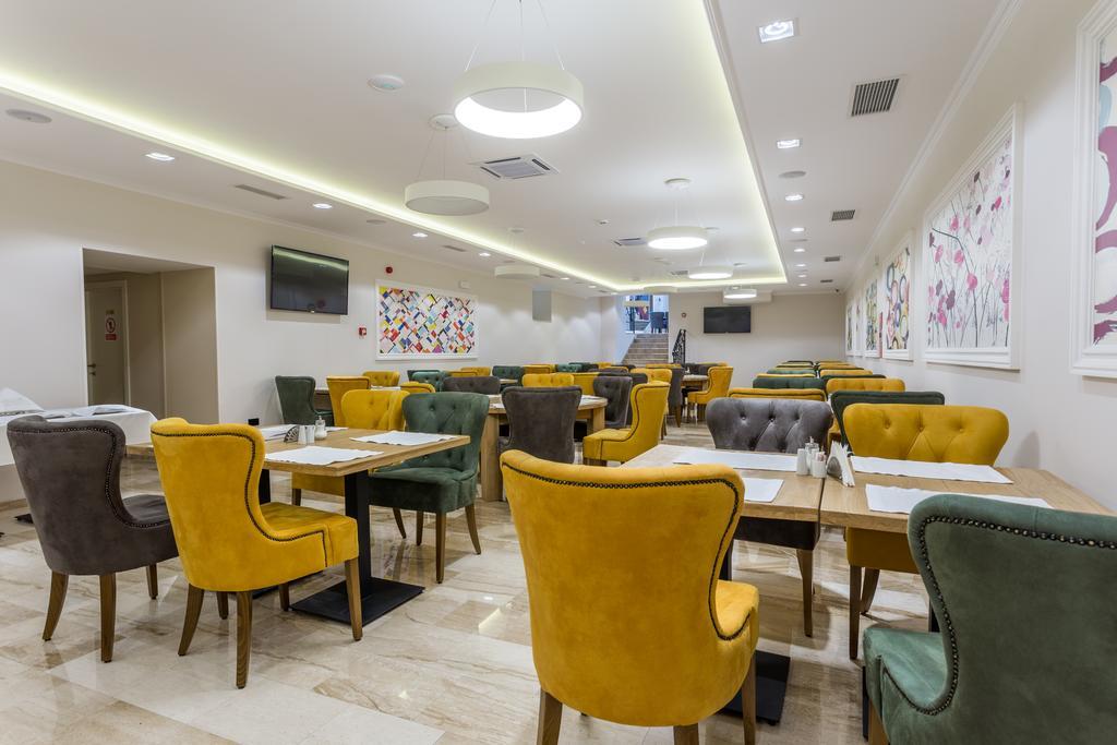 Hotel Royal Inn Belgrade Exterior photo